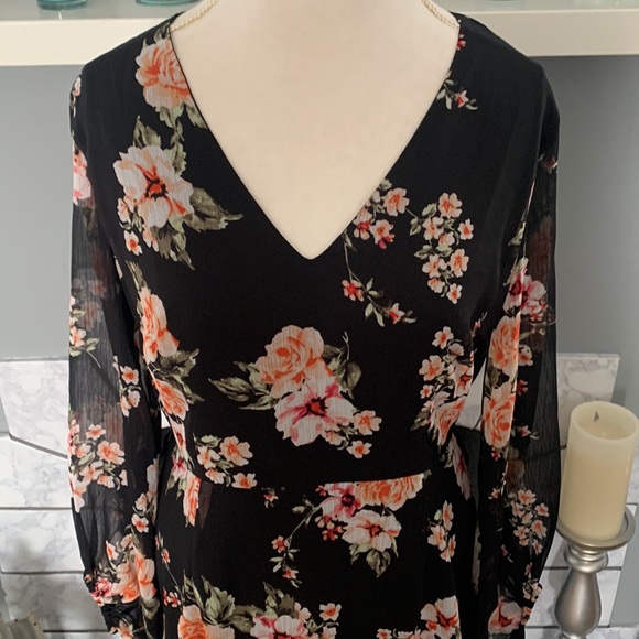 Bar III Dress - Picture 3 of 9